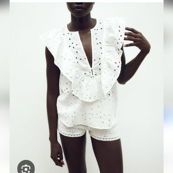 Zara Tops - Zara White Eyelet Ruffle Ensemble